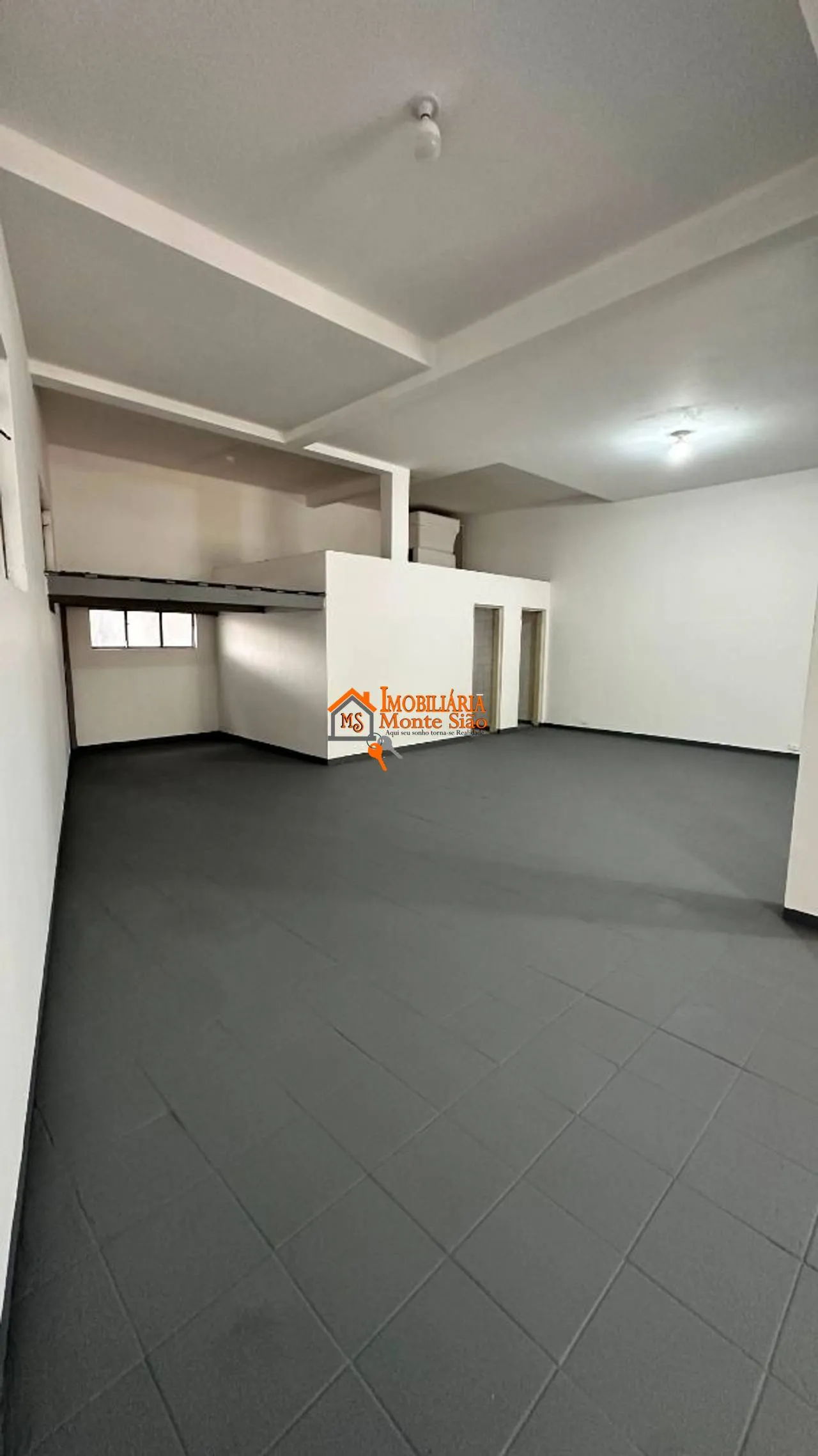 Imagem Salão para alugar, 250 m² por R$ 6.205,00/mês - Vila das Palmeiras - Guarulhos/SP