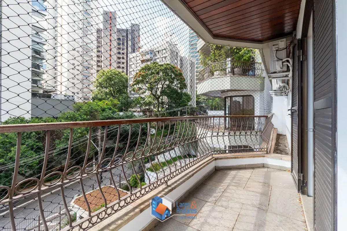 Imagem Apartamento para venda em Brooklin Paulista com 3 quartos, sendo 1 suíte, 159m²