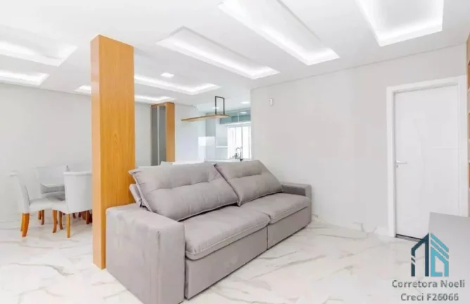 Imagem Sobrado Mobiliado com terraço , 03 quartos c/suíte, 04 vagas, no Pinheirinho em Curitiba PR