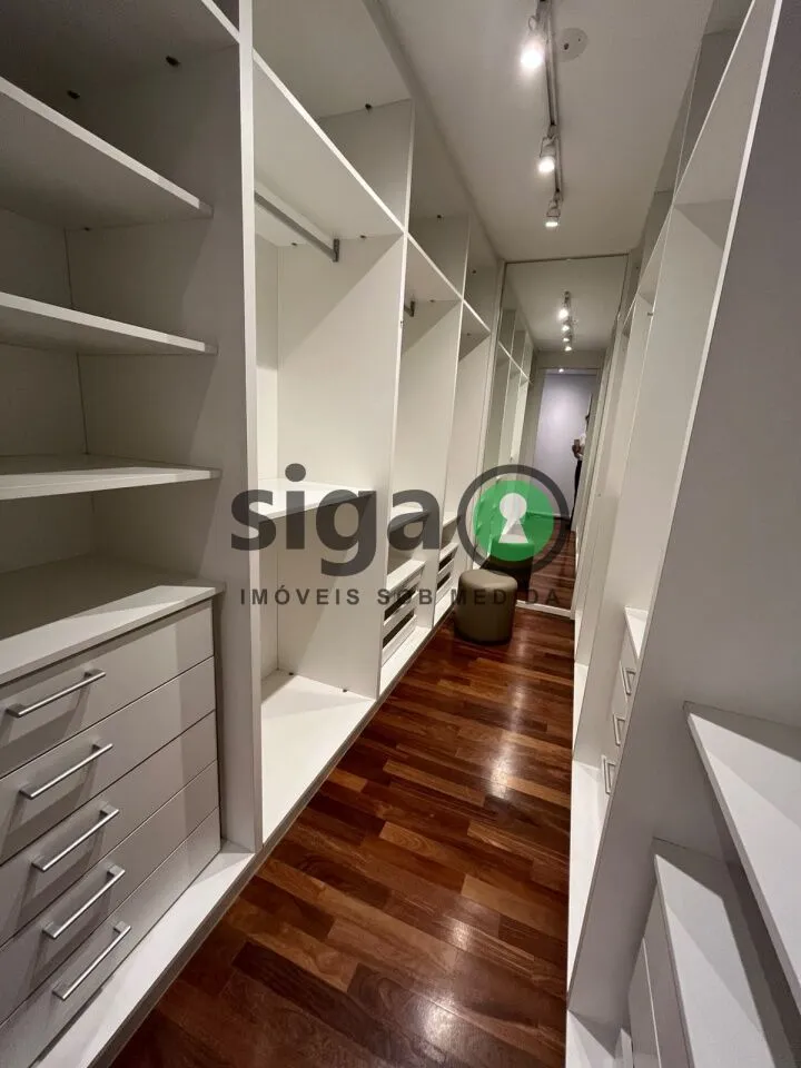 Imagem APARTAMENTO COM 4 DOMITORIOS SENDO SUITES PARA LOCAÇÃO NO CAMPO BELO