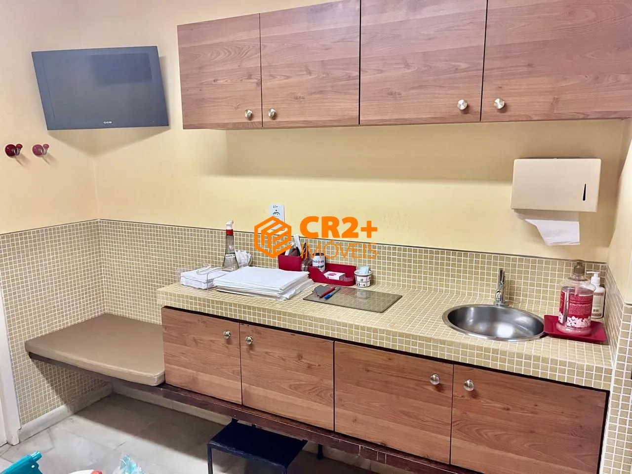 Imagem Vendo casa comércial equipada para clínica médica no Derby -370m²