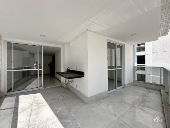 Imagem Apartamento de Luxo com 4 Quartos (3 suítes) Na Quadra do Mar na Praia da Costa, Vila Velha/ES