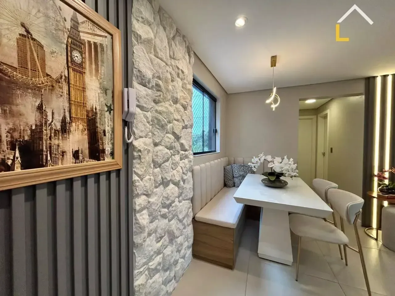 Imagem Apartamento com 2 Quartos à Venda, 65 m² em Anita Garibaldi - Joinville