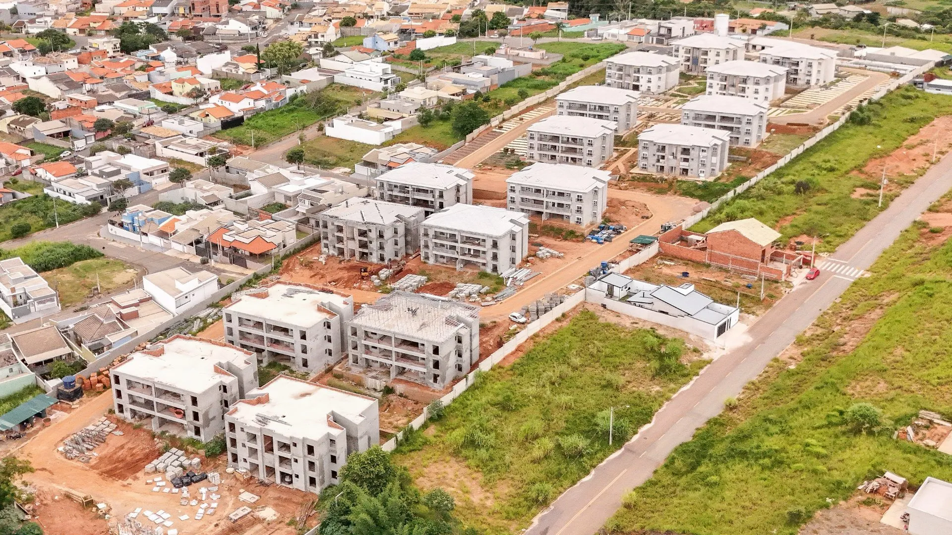 Imagem Apartamentos à venda Avelã Vila Residencial - Área útil 66 a 86 m2 com 2 e 3 dormitórios com suítes