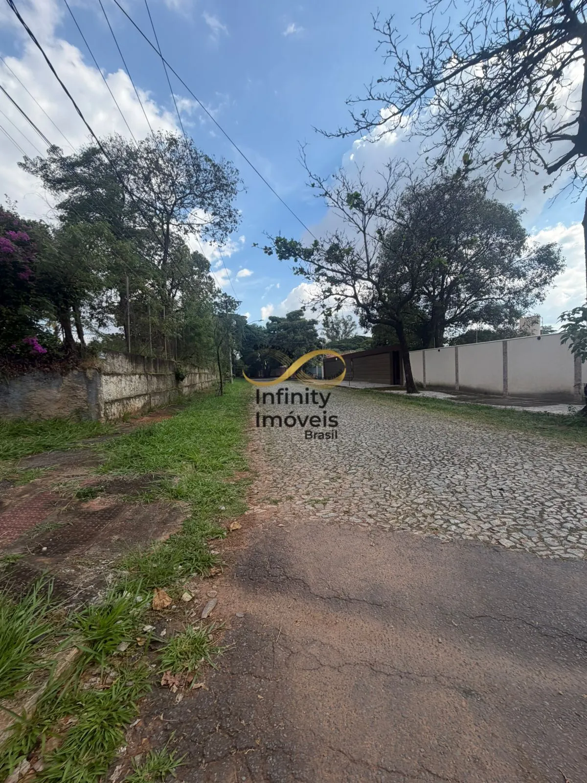 Imagem Loteamento à venda no bairro Bandeirantes (Pampulha) - Belo Horizonte/MG