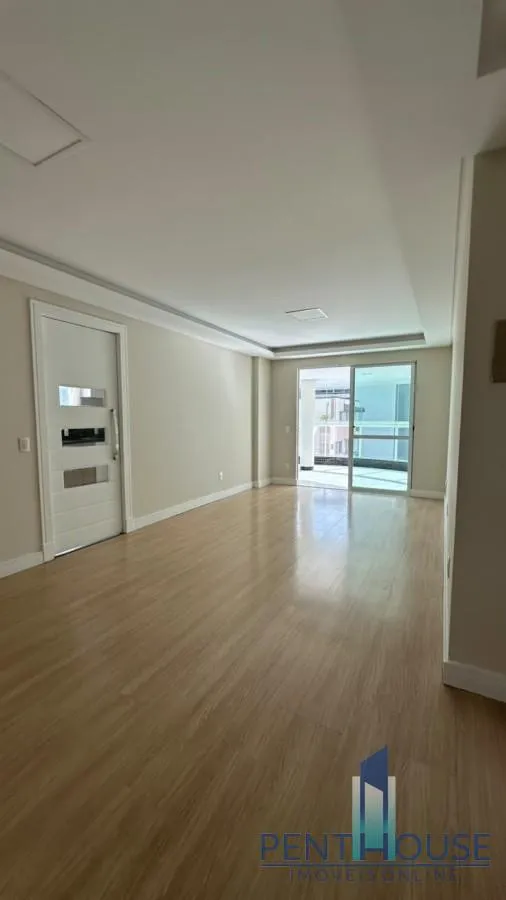 Imagem Apartamento Zona Central para Venda em Balneário Camboriú, CENTRO, 3 dormitórios, 1 suíte, 2 banheiros, 2 vagas
