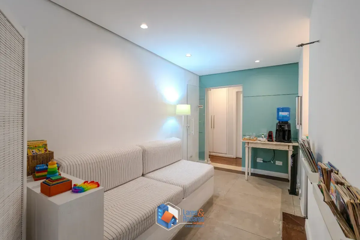 Imagem Casa para venda em Brooklin Paulista com 3 quartos, sendo 3 suítes, 242m²