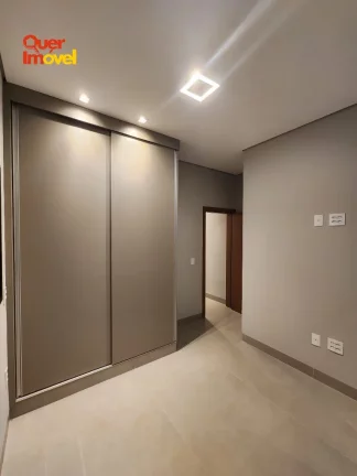 Imagem Venda de Casa em Condomínio de Luxo no Real Sul em Ribeirão Preto-SP 3 Quartos, 3 Suítes, 156m² Condomínio Vivendas da Mata Portal Aroeira Quer Imóvel Negócios Imobiliários.