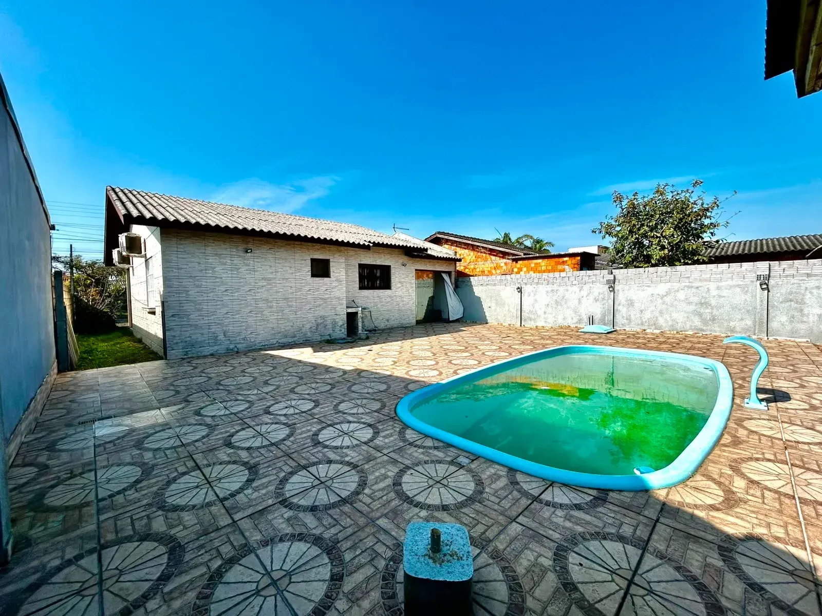 Imagem Casa com 2 Quartos à Venda, 90 m² em Praia de Curumim (Curumim) - Capão da Canoa