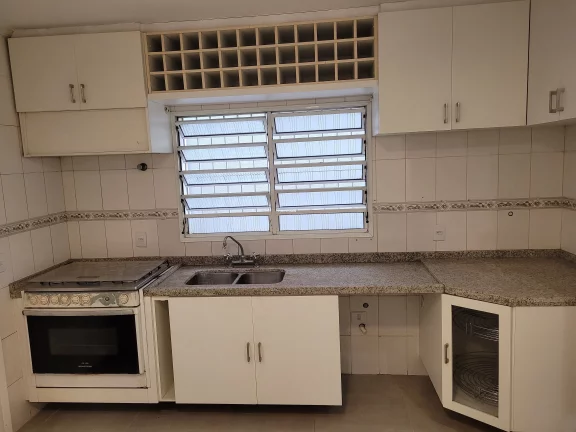 Imagem Casa à venda em São Paulo-SP, Vila Mariana. 3 quartos, 3 suítes, 4 salas, 5 banheiros, 2 vagas, 196m².