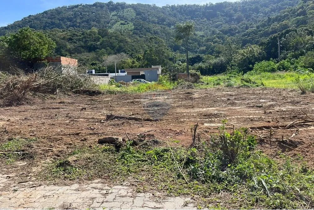 Imagem Terreno para venda na Ilha de Guaratiba - RJ