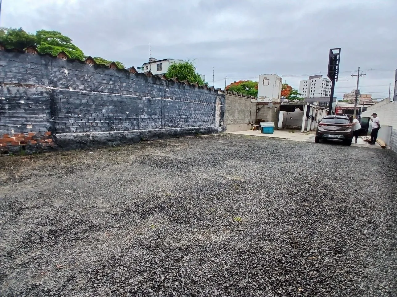 Imagem Terreno à venda na AV. BALTAZAR DE OLIVEIR GARCIA, 450, Jardim Itu Sabará, Porto Alegre