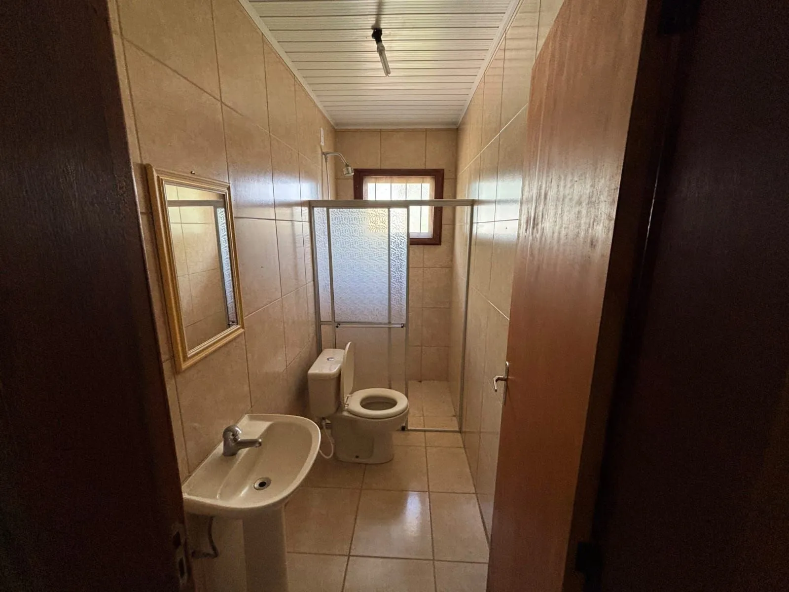 Imagem Uma casa em condomínio fechado em Águas claras. Goufe II