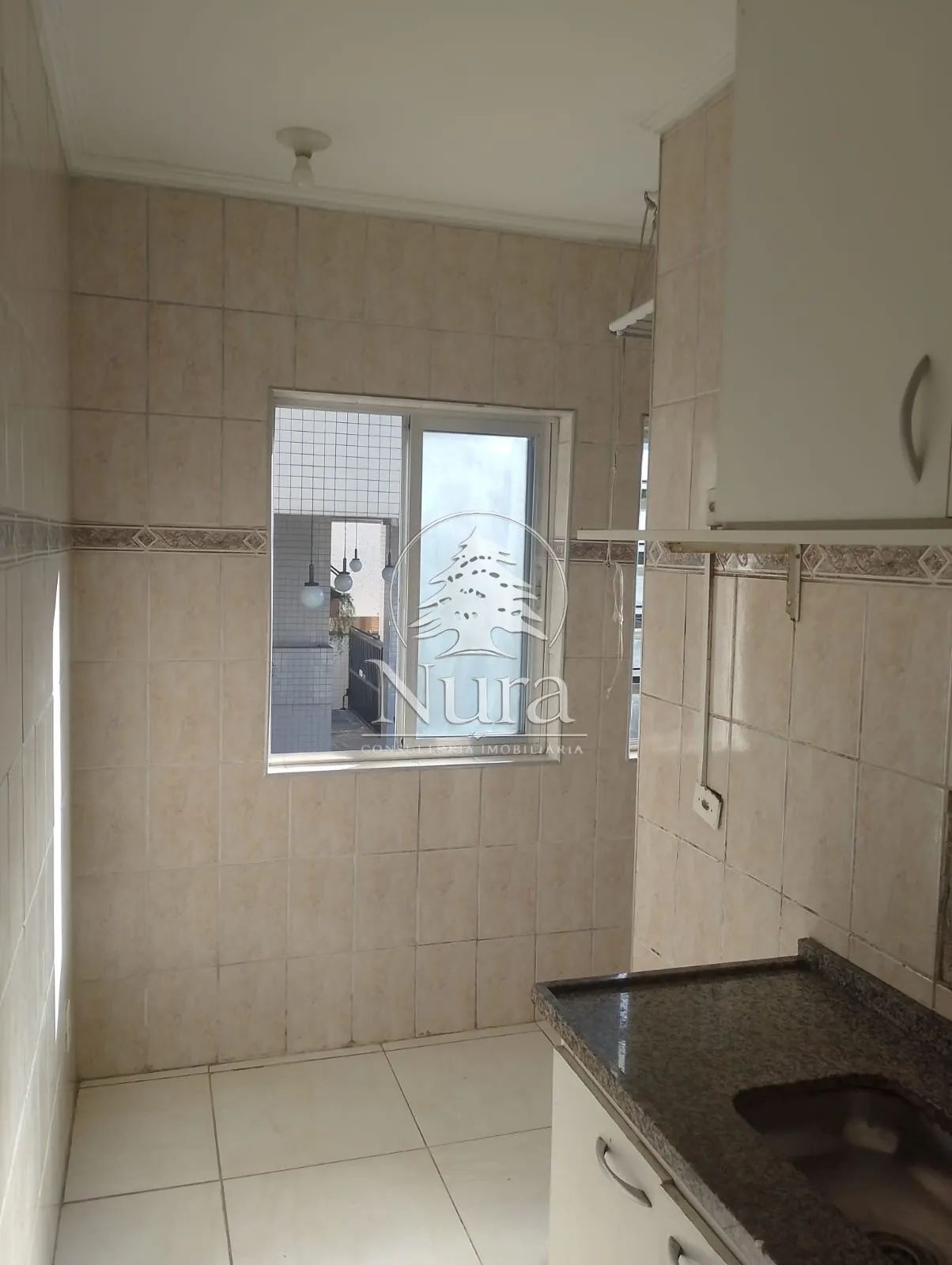 Imagem Apartamento de 2 quartos, 42m² no bairro Encruzilhada, em Santos