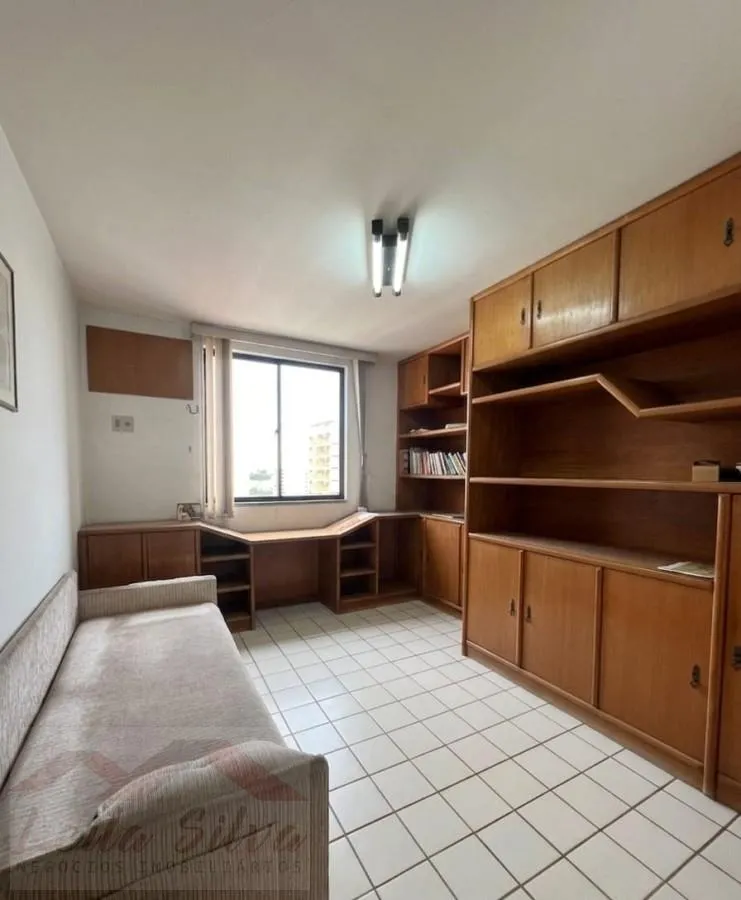 Imagem Apartamento 137m² à venda no Edifício Del Rei Dom Carlos III, Bairro Ilhotas Teresina PI
