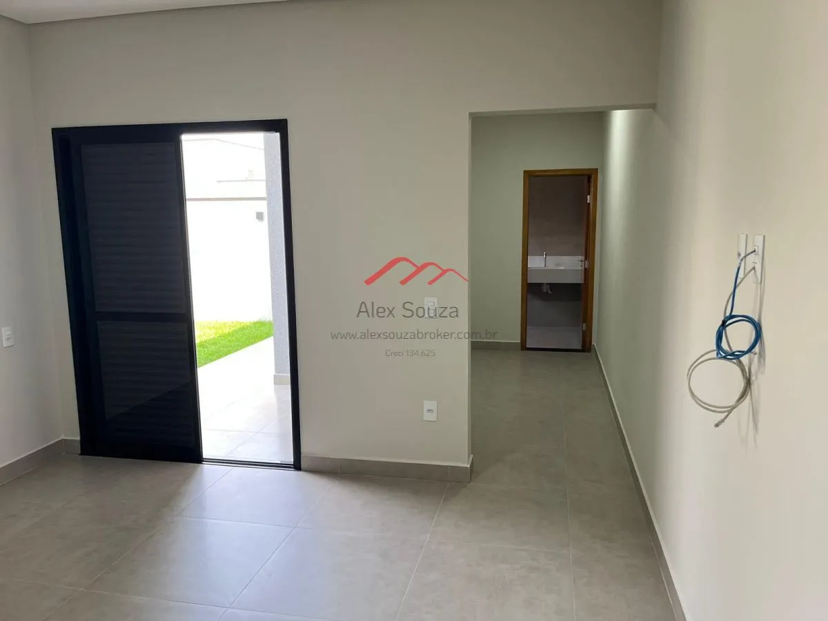 Imagem Casa em Condomínio para Venda em Hortolândia, Parque Olívio Franceschini, 3 dormitórios, 1 suíte, 3 banheiros, 4 vagas