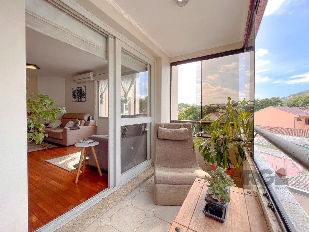 Imagem Amplo apartamento à venda com 168m² privativos