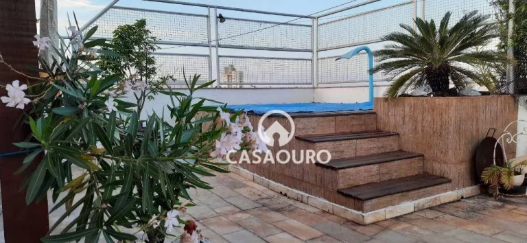 Imagem Cobertura com 5 quartos à venda, 200 m² por R$ 1.100.000 - Santa Tereza - Belo Horizonte/MG