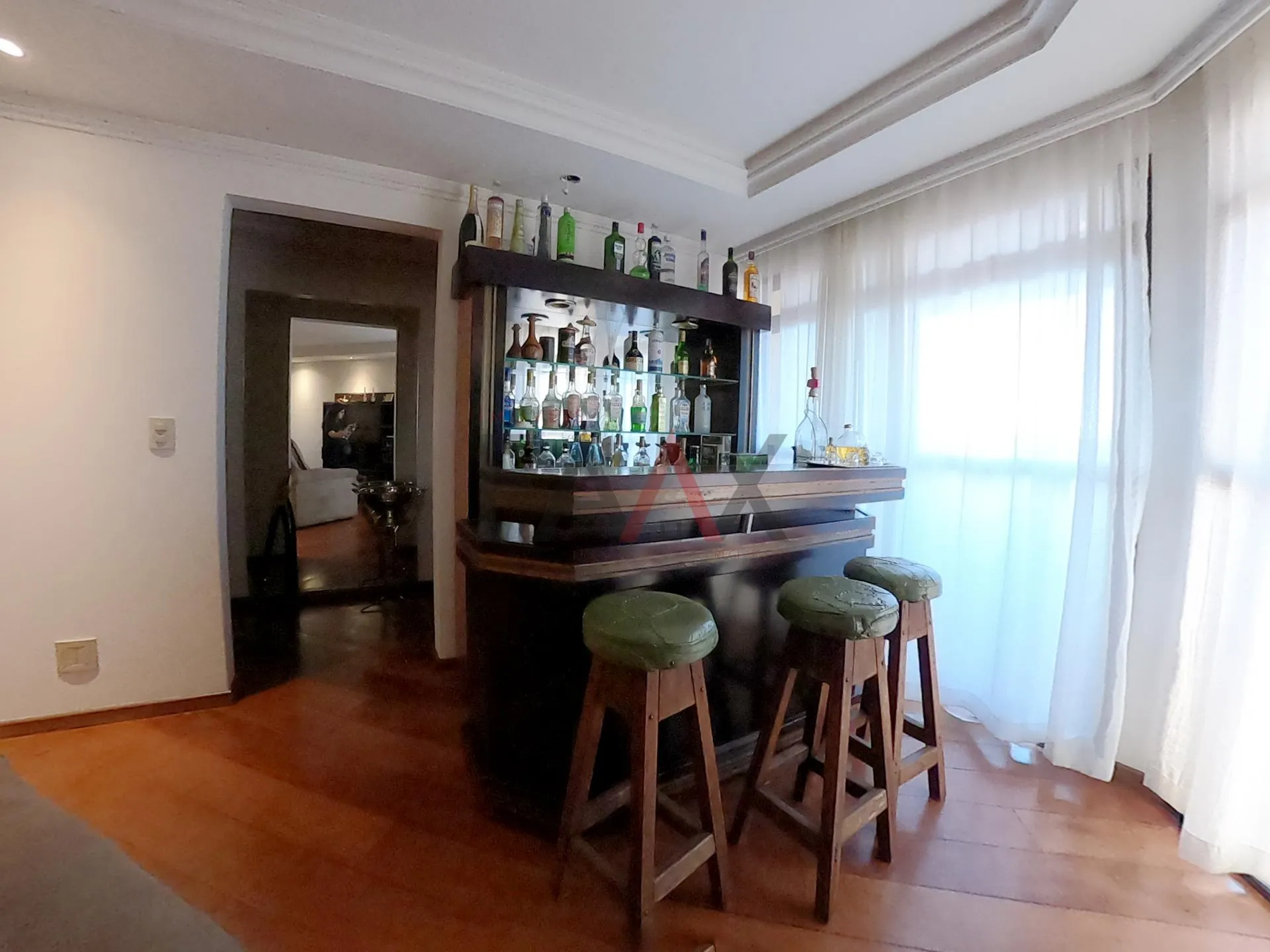 Imagem Apartamento à venda no Edifício Bourbon em frente ao Teatro Municipal no centro