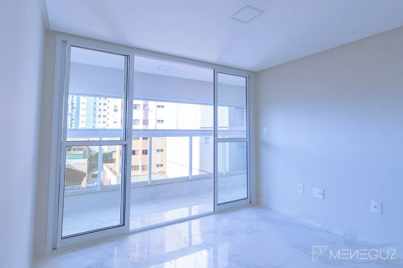 Imagem Apartamento venda - Guarapari Centro composto por 2 quartos, sendo uma suíte, finamente mobiliado e decorado com área de lazer completa na cobertura