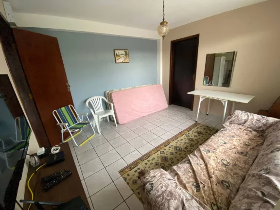 Imagem Terreno 360m² com Casa Não Averbada em Matinhos