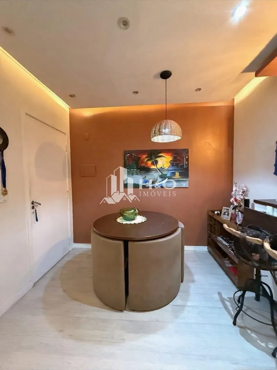 Imagem Apartamento Garden à Venda - 2 Dormitórios | 1 Vaga / R$ 330.000,00