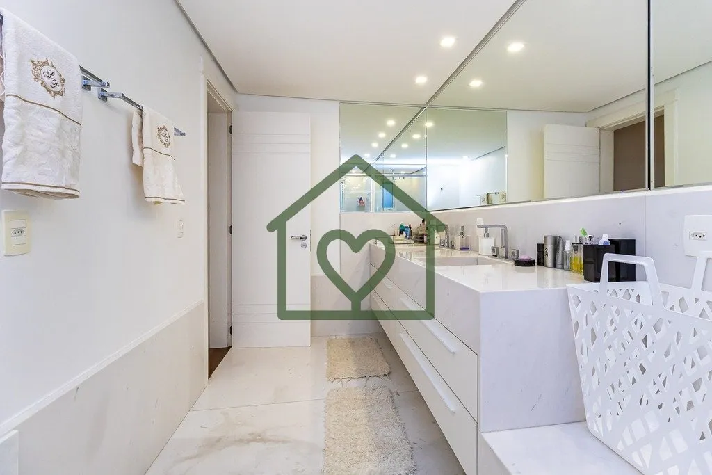 Imagem Este apartamento mobiliado de 223 m² oferece um estilo de vida requintado no coração da Bela Vist...