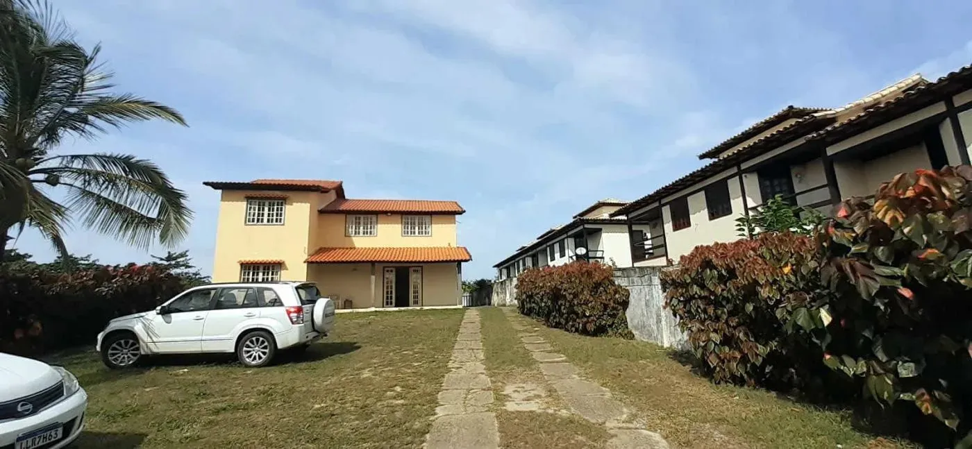 Imagem Casa para Venda em Cabo Frio / RJ no bairro Peró