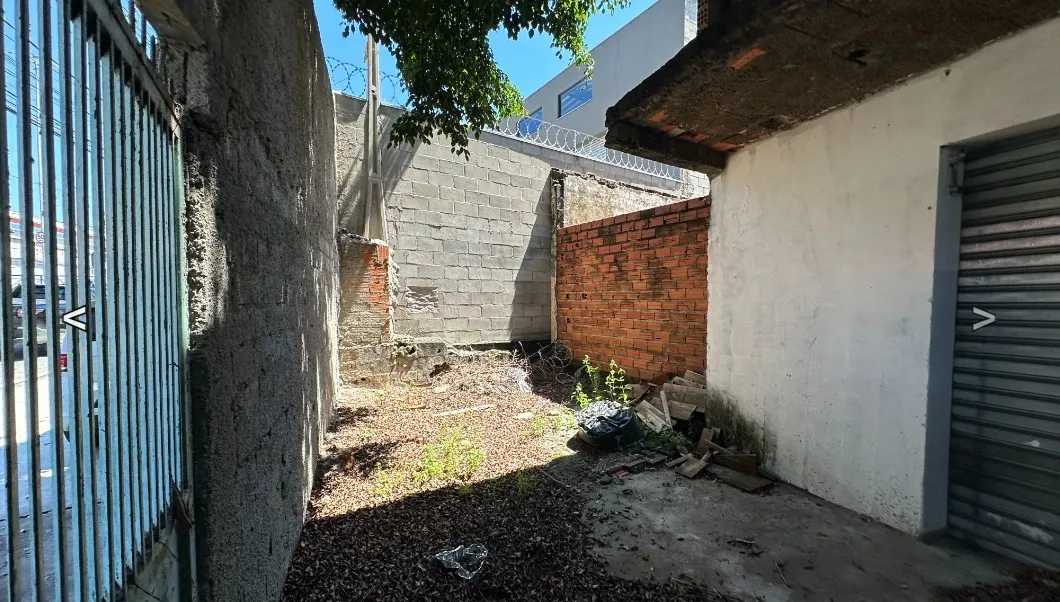 Imagem Aluguel de GALPÃO industrial, 1 banheiro e 261,51 m2 de área!