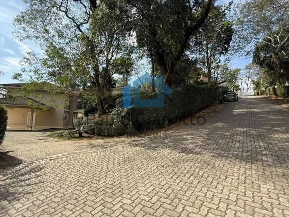 Imagem Casa Arejada com Vista Maravilhosa e Integração à Natureza