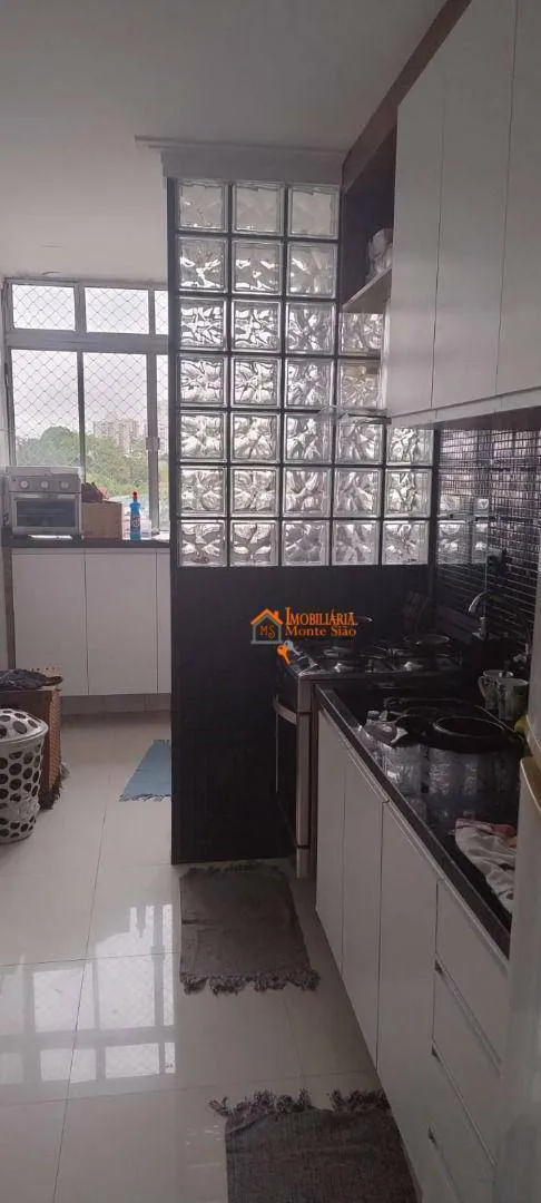 Imagem Apartamento com 2 dormitórios à venda, 56 m² por R$ 255.000,00 - Jardim Iporanga - Guarulhos/SP