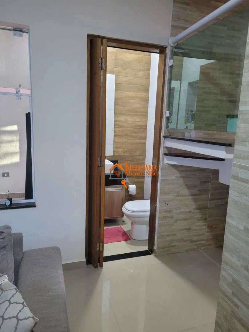 Imagem Sobrado com 3 dormitórios à venda, 150 m² por R$ 950.000,00 - Carmela III - Guarulhos/SP