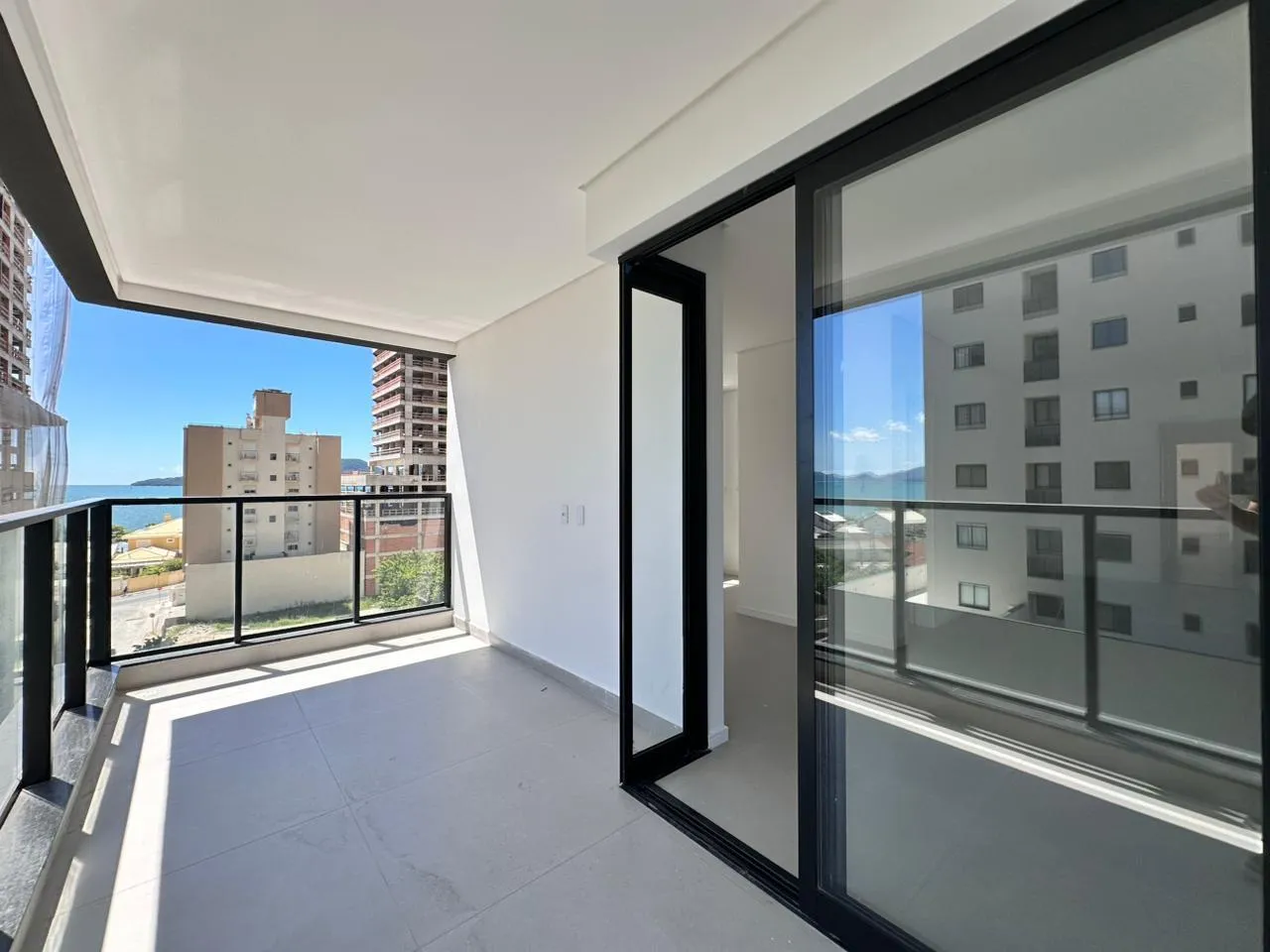 Imagem Apartamento com vista para o mar à venda com 119.47m2 por R$ 1.450.000,00