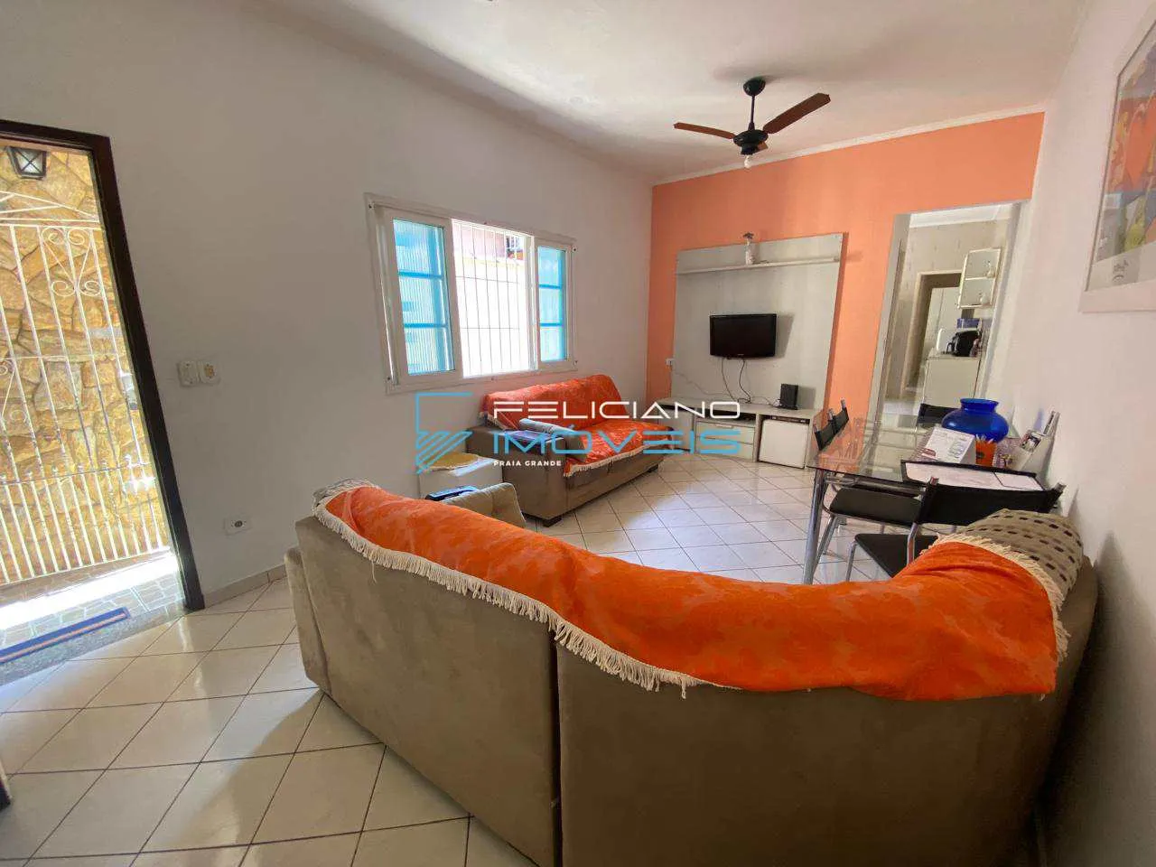 Imagem Casa com 2 quartos, Caiçara, Praia Grande - R$ 450 mil, Cod: 5587