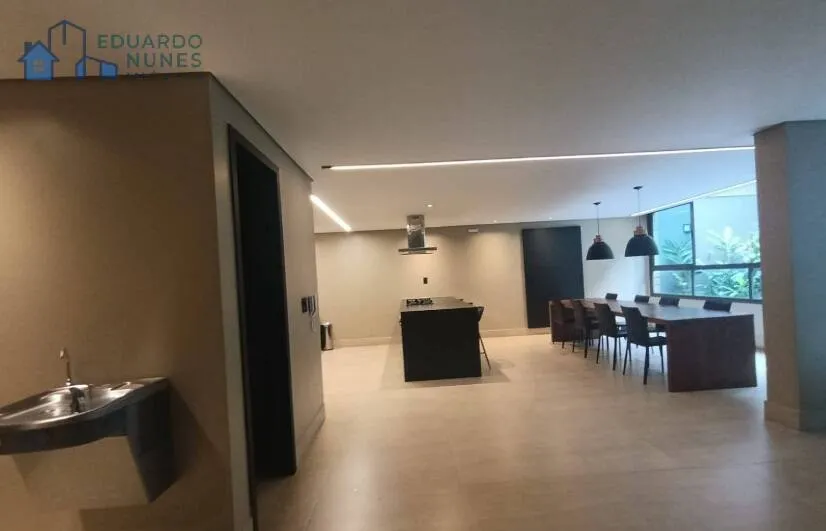 Imagem Apartamento no Lourdes - 2 quartos, suíte e 2 vagas livres.