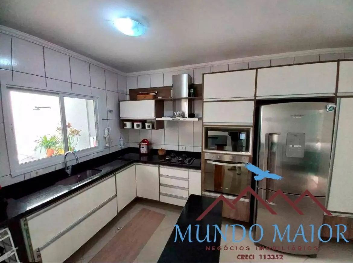Imagem Sobrado Moderno com SPA e Churrasqueira 190m² de Conforto e Lazer-V. Linda