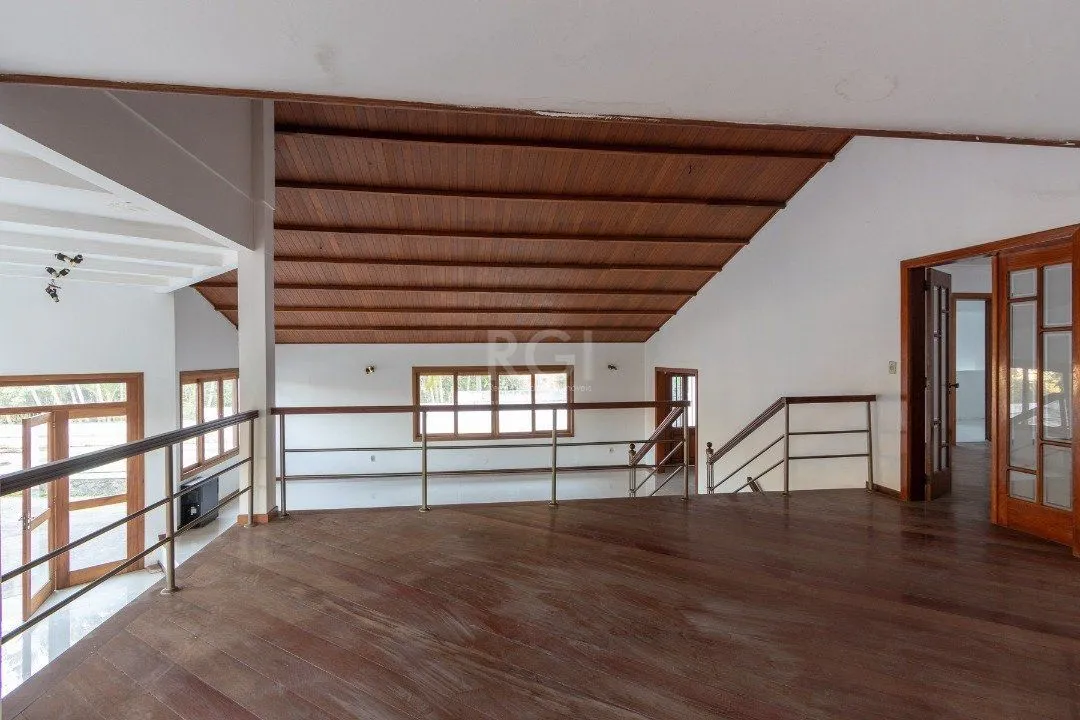 Imagem Casa para Venda - 558.14m², 4 dormitórios, sendo 4 suites, 6 vagas - Jardim Isabel