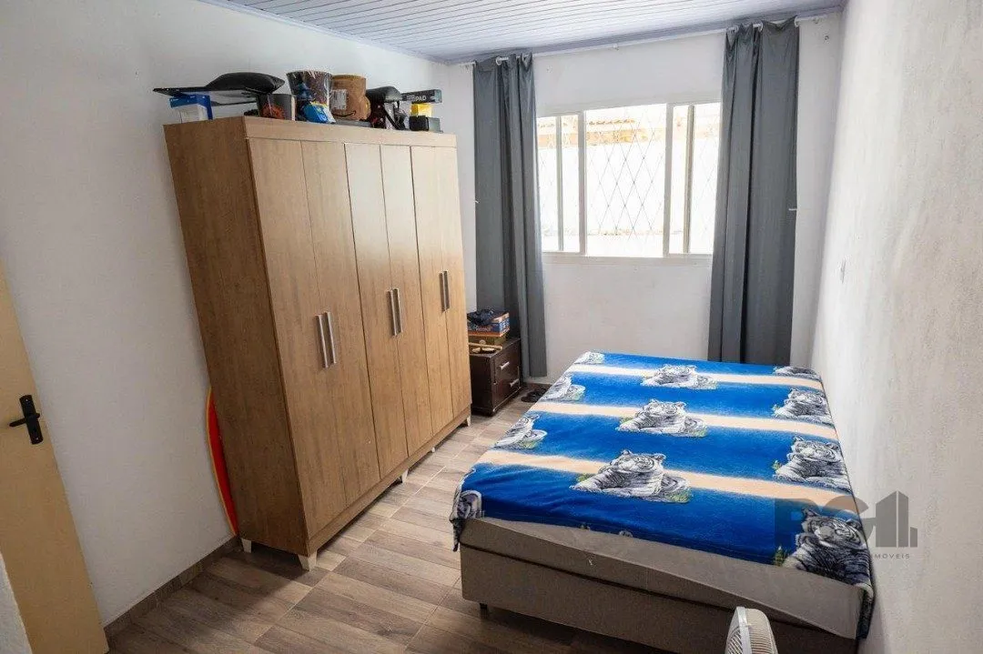 Imagem Casa para Venda com 6 dormitórios e 4 vagas no bairro Espirito Santo