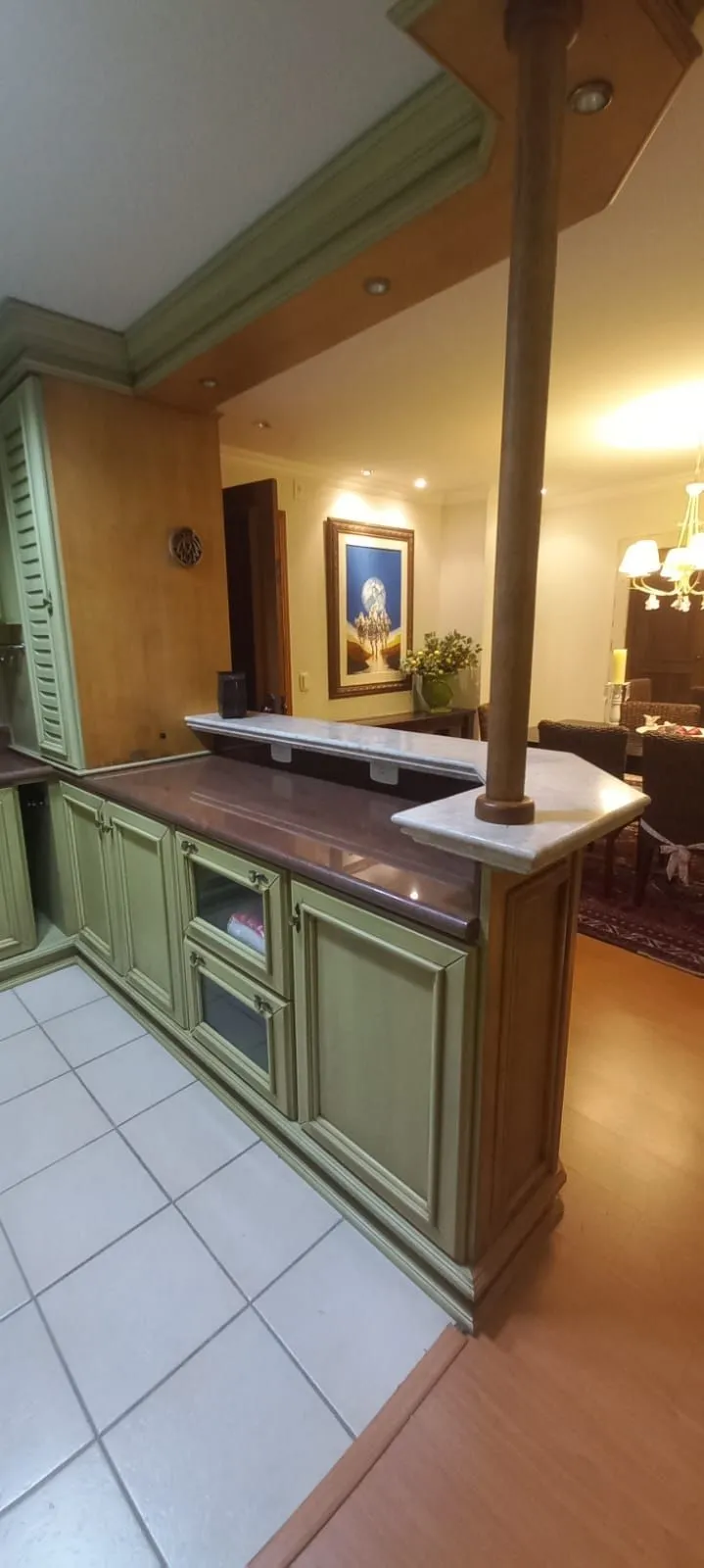 Imagem Apartamento a venda em Gramado com 02 dormitórios, suíte, sacada e vaga coberta