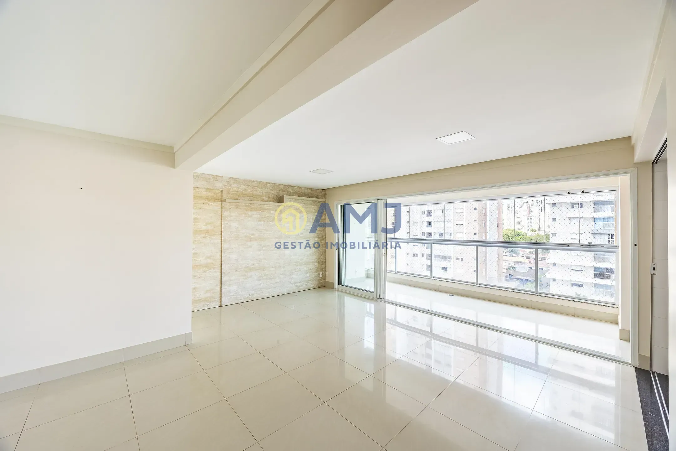 Foto do imóvel Apartamento à venda 3 Suítes - Palco Vaca Brava em Endereço não informado