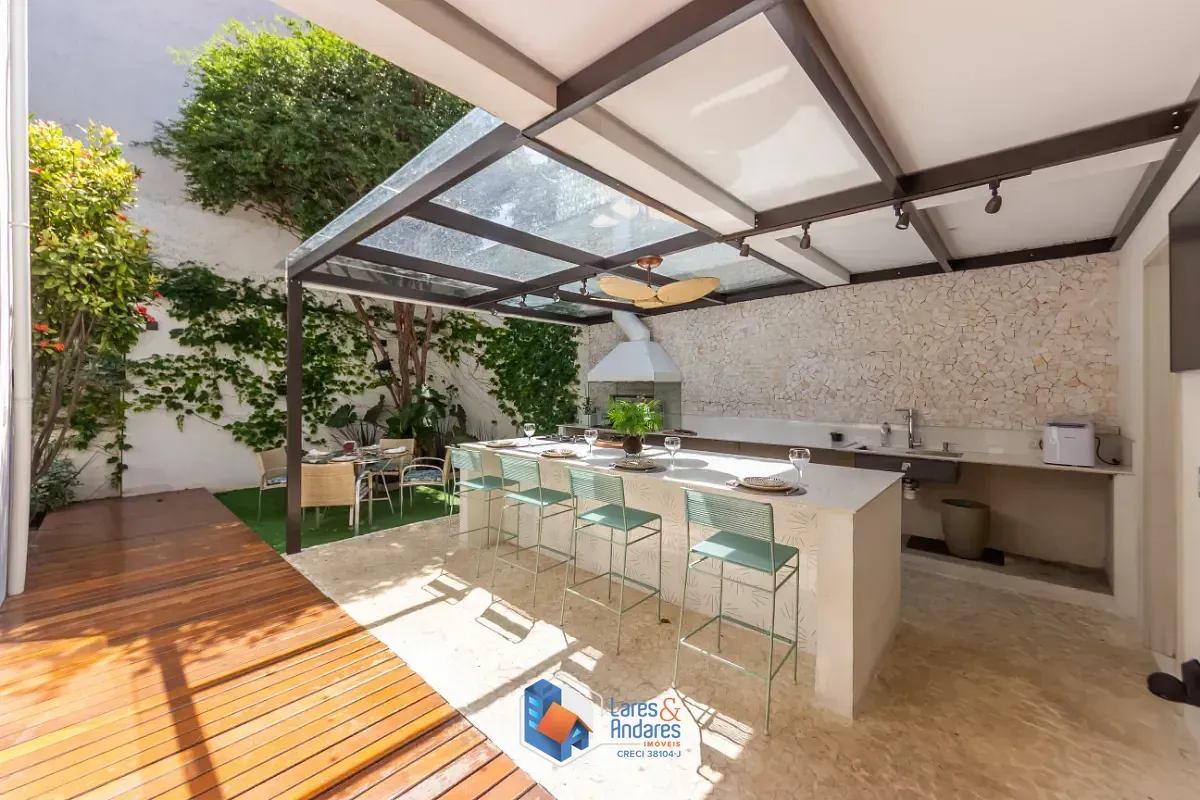 Imagem Casa para venda em Campo Belo com 3 quartos, sendo 2 suítes, 280m²