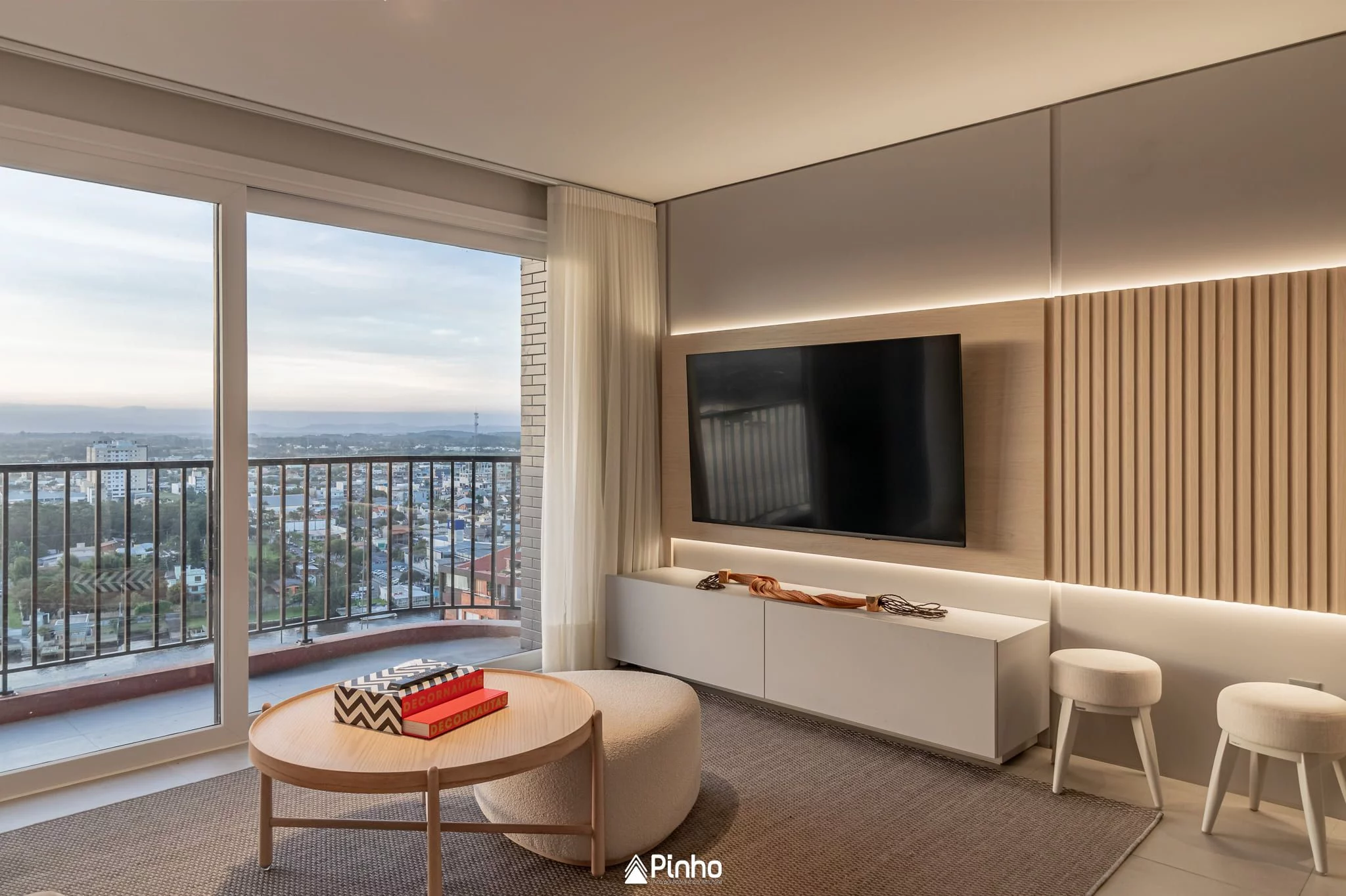 Imagem Apartamento 2 quartos sendo 1 suíte para venda no bairro Predial em Torres