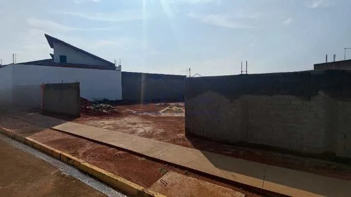 Foto do imóvel: Terreno Padrão