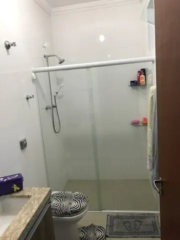 Imagem Casa à venda 4 Quartos, 1 Suite, 4 Vagas, 328M², Vila Areao, Taubaté - SP