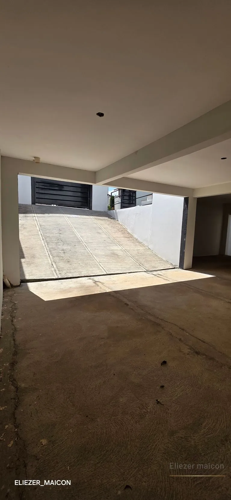 Imagem Casa a venda com 3 quartos no bairro jardim novo mundo Poços de Caldas - MG