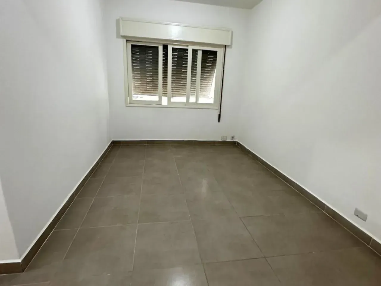 Imagem Apartamento com 1 Quarto para Alugar, 50 m² em Embaré - Santos