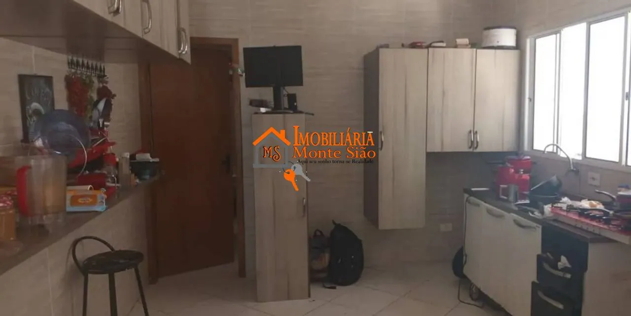 Imagem Sobrado com 2 dormitórios à venda, 125 m² por R$ 400.000 - Jardim Fortaleza - Guarulhos/SP