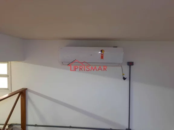Imagem Alugo Loja comercial na Vila Mathias