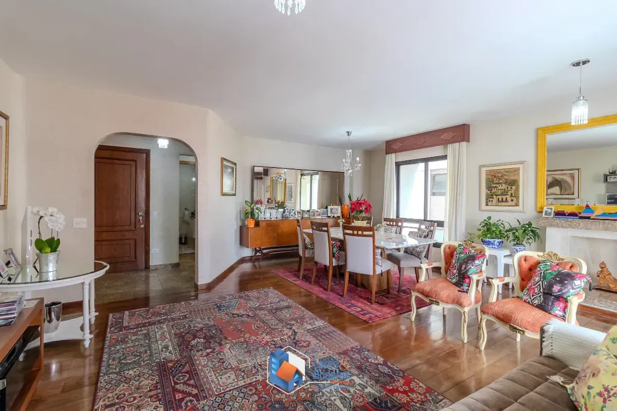 Imagem Apartamento para venda em Indianópolis com 4 quartos, sendo 2 suítes, 180m²