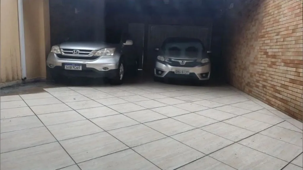 Imagem CASA COM 220,00 m² - GUILHERMINA - PRAIA GRANDE SP